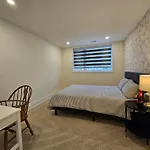 Private Apartment With Garden, 25 Min To Downtown
