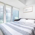 1Bd & Sofa Bed Next To Uoft!