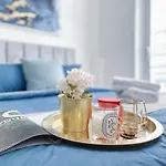 Boutique Penthouse-Live In The Sky With Amazing Lakeview! Downtown Toronto!B