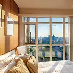 Sunset Bliss: Elegant 2Br Condo With Scenic Views!