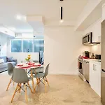 Modern 2Br Apartment - Regent Park Near Downtown