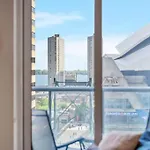 Apartment Next To Rogers Center, With Cn Tower View, Lake View, And Free Parking