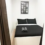 Lush Condo By Cntower - Free Parking