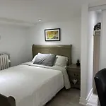Double Bedroom On Up Or 3 Bedrooms In Basement Near Eglinton Subway Station