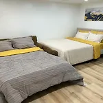 Toronto Cozy Home Retreat