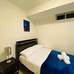 Luxurious House In Scarborough