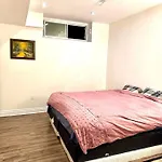 1-Br Basement: Ttc/Subway Access