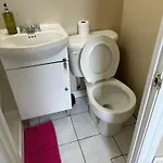 586 Hotel Toronto