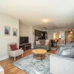 Spacious 2 Bedroom Plus Den, 2 Bath, Sleeps 5 With Balcony And Lakeview Downtown Toronto Condo