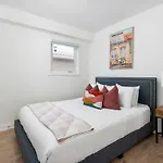 Modern Family Escape In Vibrant Ossington