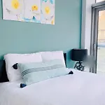 New Superior Lakeview Luxury Top Floor 3-Bedroom Suite On 48Th Floor