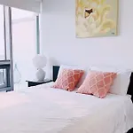New Superior Lakeview Luxury Top Floor 3-Bedroom Suite On 48Th Floor