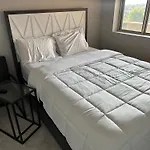 Paradise Lodge