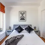 Warehouse Style Loft Near Yorkville