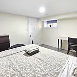 Trinity Bellwood Suites Downtown Toronto