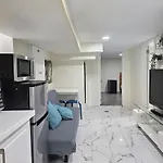 Trinity Bellwood Suites Downtown Toronto