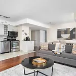 Centrally Located 2 Bd 2 Bth With Parking