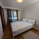 Your Perfect Toronto Stay! Spacious, Affordable, And Close To Everything!