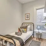 Casa Queen - Unique 2Br Suite In Leslieville