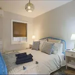 Casa Queen East - Modern 2Br Suite In Leslieville