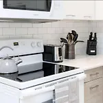 Casa Queen - Unique 2Br Suite In Leslieville