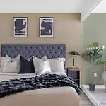 Stylish 3Br Condo Downtown Living W Parking
