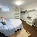 Spacious & Renovated 1Bd Suite W/Parking