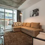 Lifesuites King West Loft