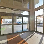 Woodbine Hotel & Suites