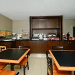 Comfort Inn Toronto City Centre