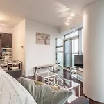 Aoc Suites - Two Bedroom Condo - City/Cn Tower View