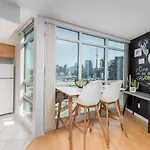 Cityscape Condo In Fort York