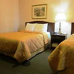 Clarion Hotel & Suites Selby Downtown