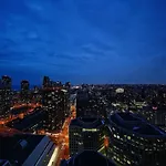 Grand Royal Condos - Cn Tower