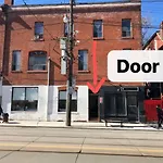 Toronto Lucky House