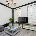 Applewood Suites - The Trinity Loft