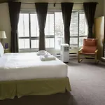 Parkside Retreat B&B