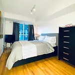 City Stay Condos - Downtown Toronto, Simcoe Street