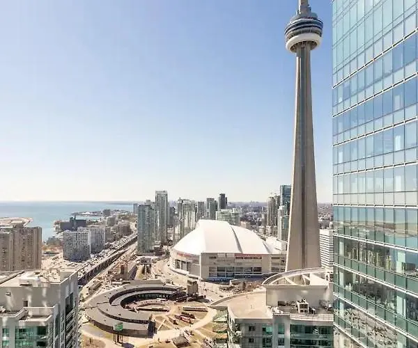 Luxury Lake View & City View - One Free Parking