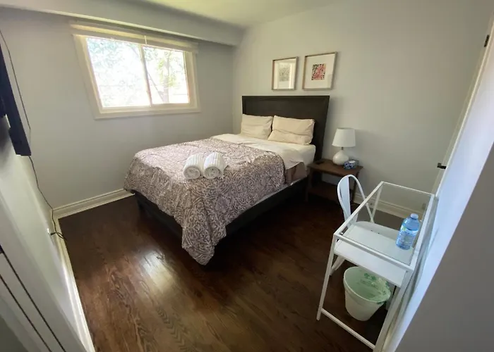 Yonge And Finch Subway !P Cozy & Quiet Private Bdr With Private Bathroom