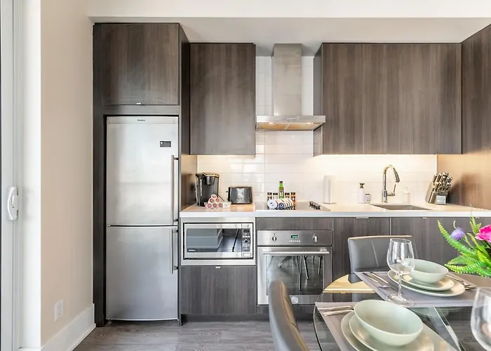 Luxury 1Br Condo - King Bed - Stunning City Views