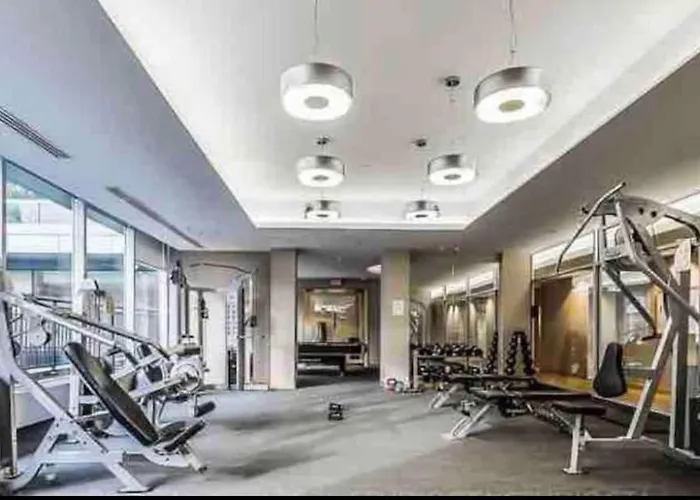 Beautiful Unit In Heart Of Downtown Toronto