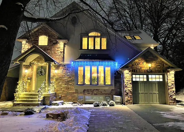 Iresidence In Toronto - Unique Mansion - Fantastic Views