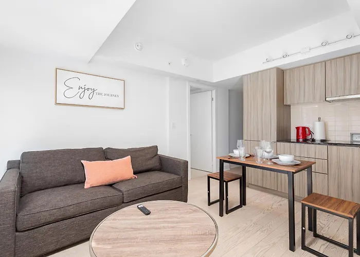 1Bd & Sofa Bed Next To Uoft!