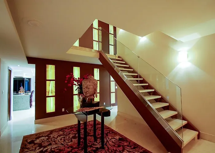 Luxury Executive Condo Toronto