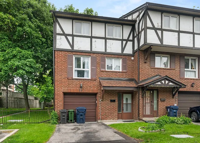 Rooming House In Scarborough By Globalstay