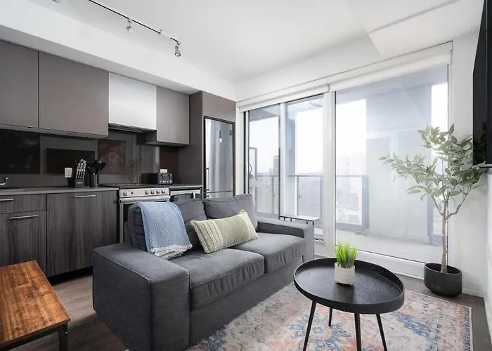 Condo With 2 Bedrooms In Great Downtown Location