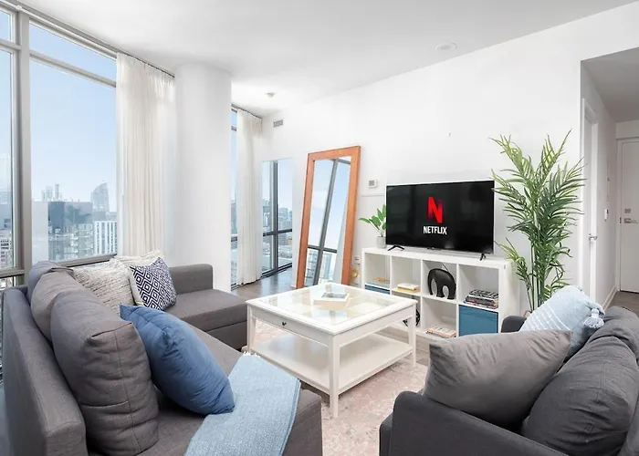 Huge 2Bd 2Ba With Sofa Bed And Cn Tower View!