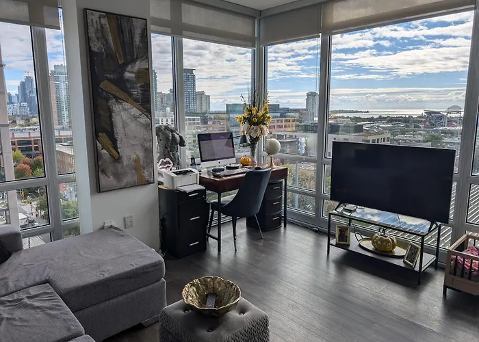 Liberty Village 1 Bedroom 2 Bathroom Condo