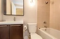 Life Suites Uptown - Yonge And Sheppard
